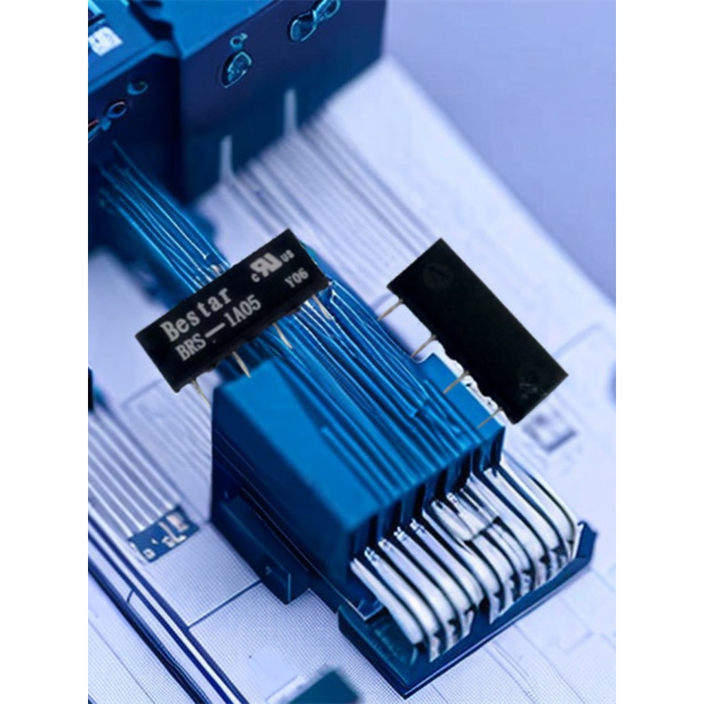 Four Points Zero BRS-1A05 Bestar Lucky Star ยี่ห้อใหม่เดิมแท้ Dry Spring Relay 5V dip-4