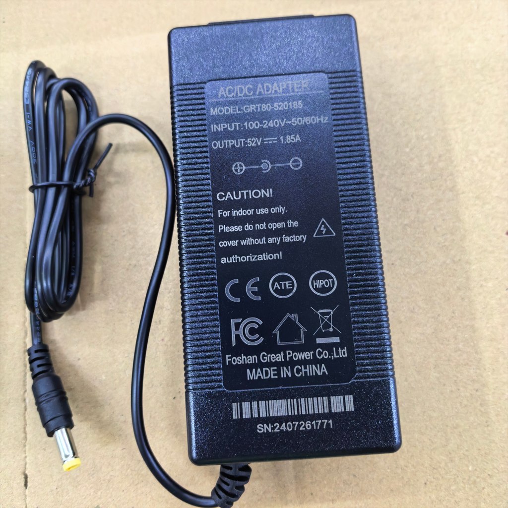 52V2A 1.85A สายชาร์จ 4 ช่องฮาร์ดดิสก์เครื่องบันทึกวิดีโอ DVR การตรวจสอบโฮสต์ AHD อะแดปเตอร์