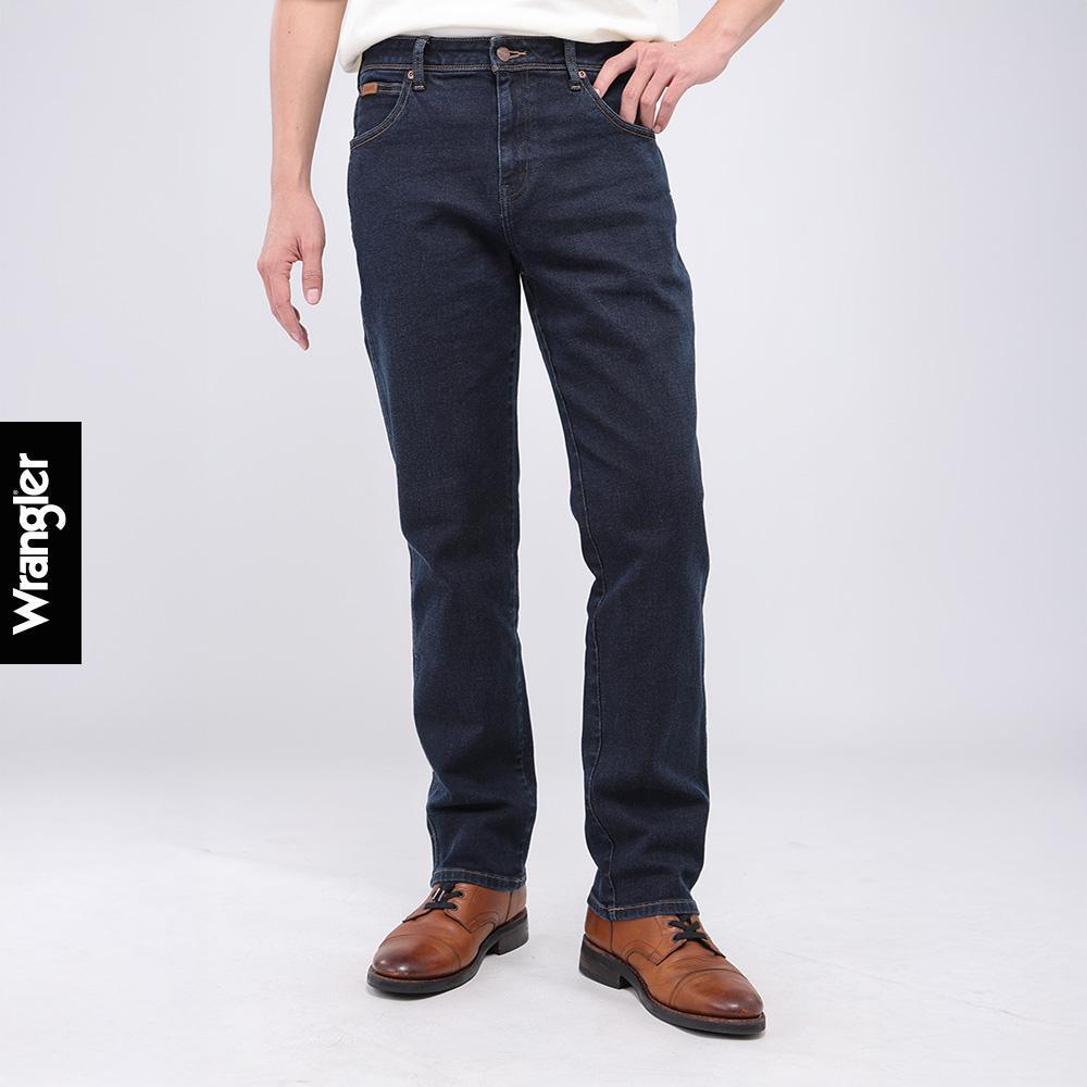 WRANGLER กางเกงยีนส์ผู้ชาย คอลเลคชั่น Beyond Indigo เอวกลาง ทรงตรง รุ่น WR S326MTEXF13 - สียีนส์เข้ม
