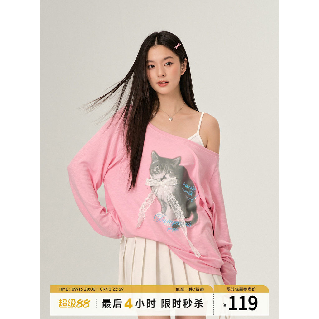Dangerouspeeople Xue Zhiqian dsp Cat แบนคอไหล่เอียงเสื้อยืด All-Match อินเทรนด์หลวมแขนยาวผู้หญิง