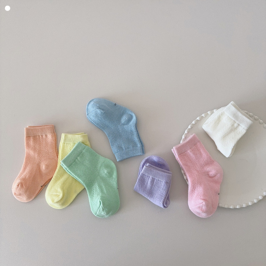 ถุงเท้าสีลูกกวาดตาข่ายระบายอากาศฤดูร้อนสำหรับเด็กชายและเด็กหญิง ราคา ถูกที่สุด ดีลบีเคเค แกลเลอรีภาพที่ 2