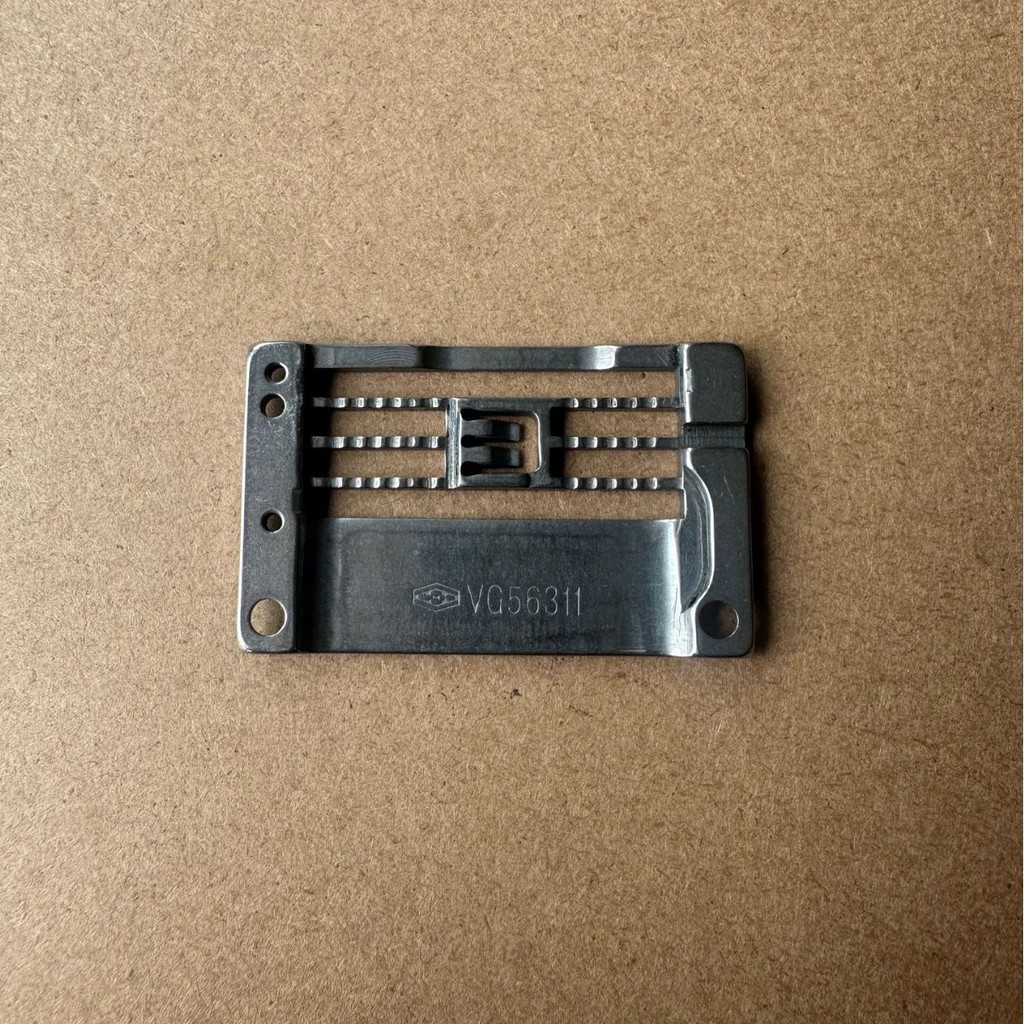 Xingling VG888 Xingrui 787 สามเข็มห้าด้ายด้ายด้ายจักรเย็บผ้า Universal เข็มบอร์ด VG56311 แบนผ้าพันแผ