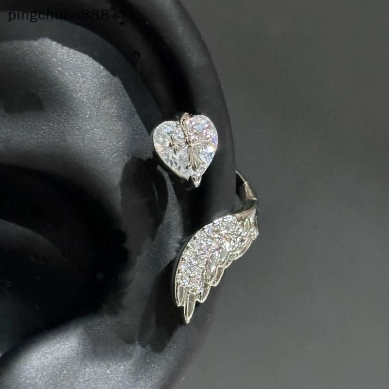 Pingchuan888 1 ชิ้น Sweet Cool Wing หูกระดูกเล็บสําหรับผู้หญิงแฟชั่น Shiny Zircon Cross Heart Stud ต