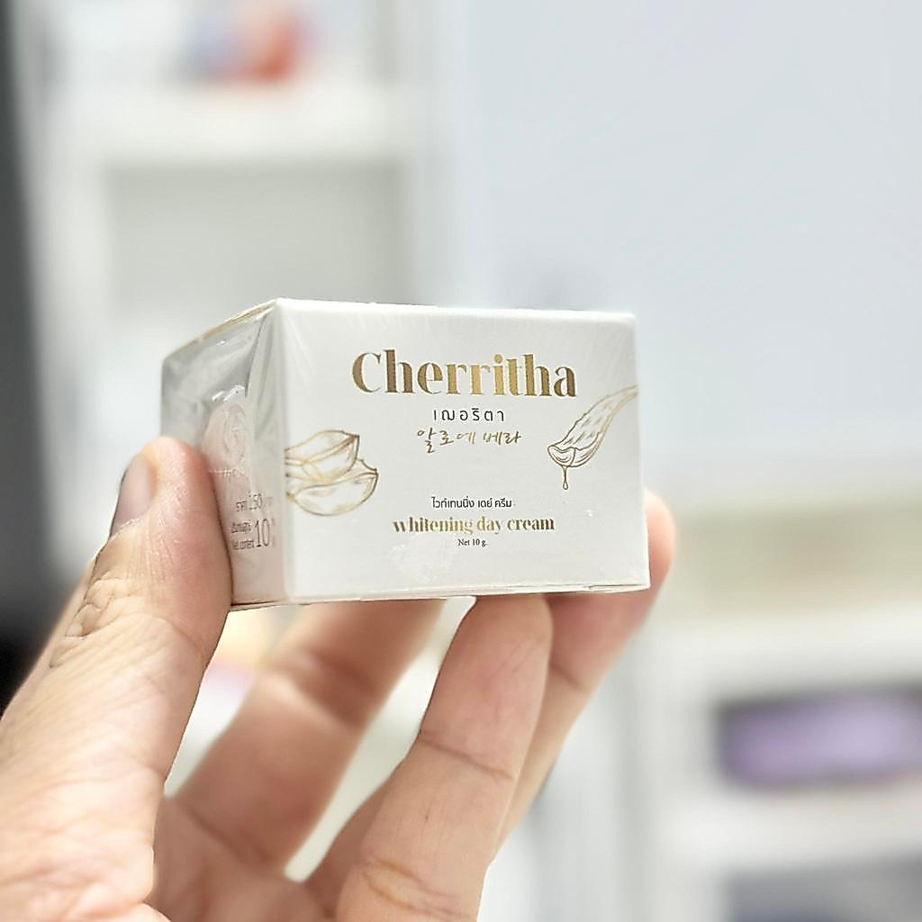 ครีมเฌอริตา เดย์ครีม กล่องขาว 10g. Cherritha Day Cream ครีมเฌอริตากลางวัน เฌอริตา เชอริตา ครีมโสมขมิ้นดำ โสมขมิ้นดำ