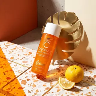 Boots Vitamin C Brightening Water Essence 100Ml บู๊ทส์ วิตามิน ซี ไบรท์เทนนิ่ง วอเตอร์ เอสเซนส์ 100 มล.