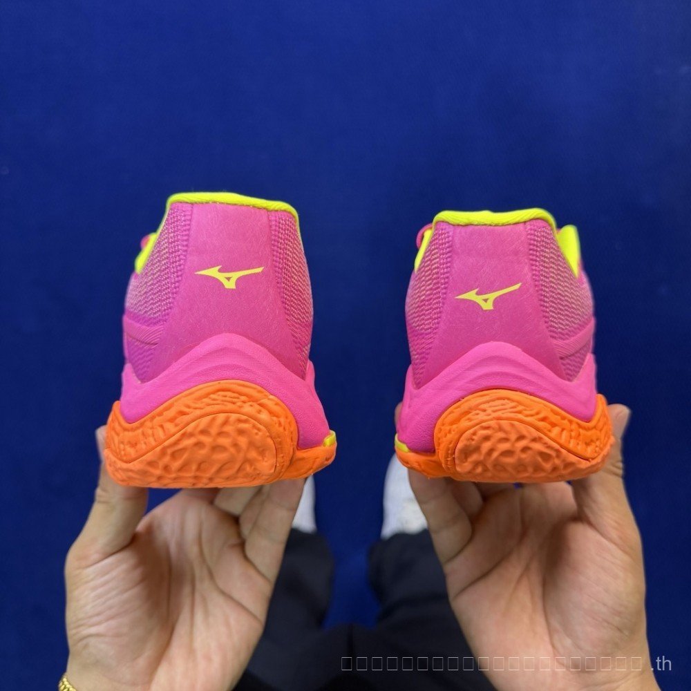 Mizuno Wave Lightning ELITE วอลเลย์บอล รองเท้าฝึกซ้อม ,รองเท้าแบดมินตันunisex รองเท้าผ้าใบสําหรับผู้ชายและผู้หญิง กันลื่นและทนต่อการสึกหรอ JREQ QXTP