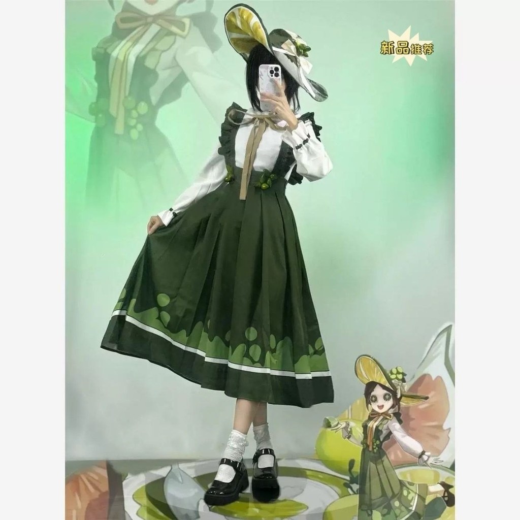 บุคลิกภาพที่ห้า cos เสื้อผ้า Gardener น้ําชายามบ่ายแฟชั่น cafe จับภาพ Emma Woods Gardener คอสเพลย์เค
