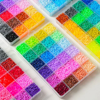 264สี เม็ดบีทรีดร้อน 2.6mm 1000pcs ชุดลูกปัด เม็ดสม่ำเสมอ ไม่มีครีบ คุณภาพสูง ของเล่น DIY สำหรับเด็ก