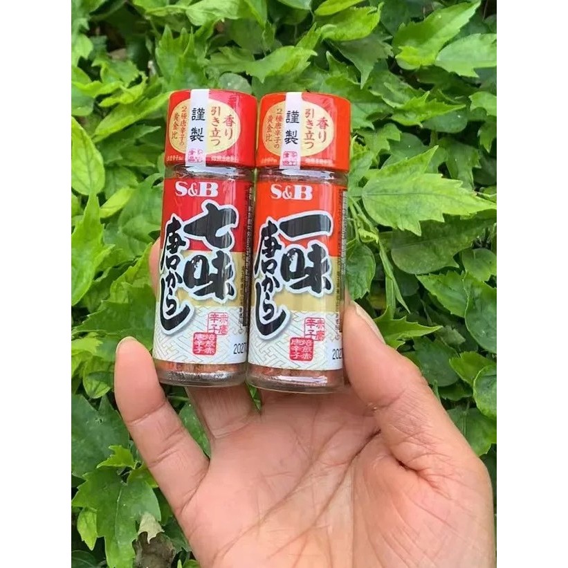 จัดส่งทันที Local S & B Yiwei Qiwei Powder Tang Xinzi พริกผงทําอาหารปรุงรสบาร์บีคิวปรุงรส/จัดส่งทันท