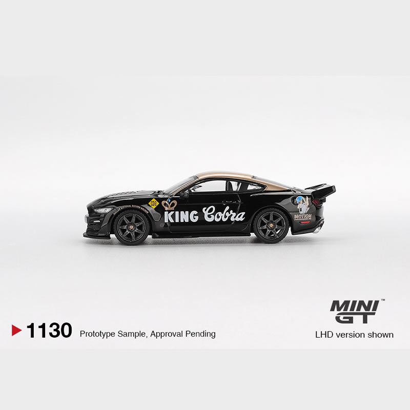 [คลังสินค้าพร้อม] MINIGT 1: 64 Shelby GT500 Dragon Snake Shelby Alloy Car Model 1130