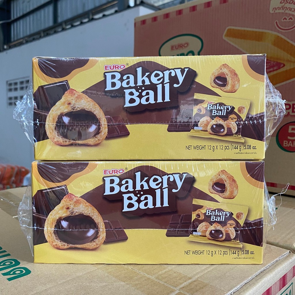 (1แถม1) Bakery Ball เบเกอรี่บอล กล่องละ 12 ซอง พัฟกรอบสอดไส้ครีมรสช็อกโกแลตเข้มข้น ขนมฮิต ขนมยูโร่ ขนมเบเกอรี่