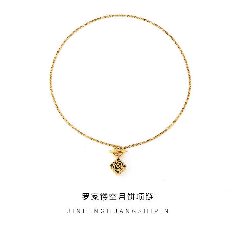 แฟชั่น Mooncake สร้อยคอ OT หัวเข็มขัดยุโรปอเมริกันเสื้อกันหนาวโซ่สร้อยคอ Hollow All-Match Street สวม