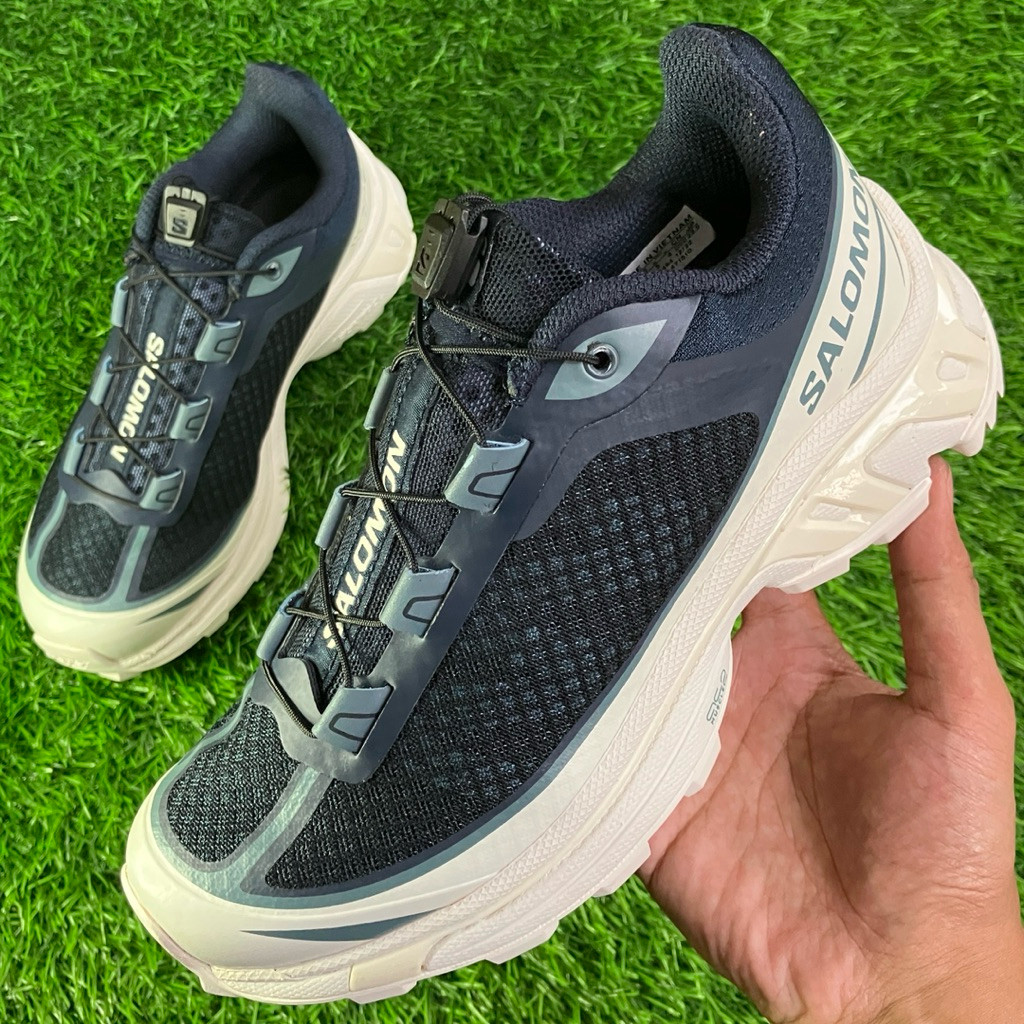 SALOMON FT XT-6 Dark Sapphire ไซส์ 36 รองเท้าผ้าใบรองเท้า