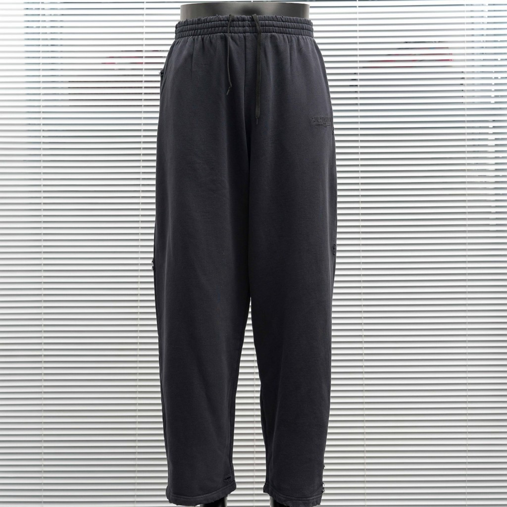 BALENCIAGA/BALENCIAGA 2026 คลาสสิกรอบคอแขนสั้นเสื้อยืดผู้ชายผู้หญิงสไตล์ Street กลางแจ้งสไตล์อเมริกั