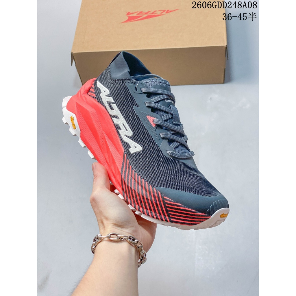 (情套同途)Altra Olympus 275 Simple Fashion Trend All-Match รองเท้าวิ่ง Low-Top ที่ทนต่อการสึกหรอ