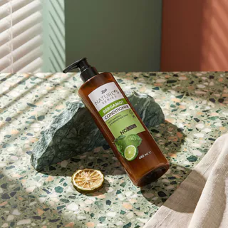 Boots Nature's Series Bergamot Conditioner 480Ml บู๊ทส์ เนเจอร์ส ซีรีส์ เบอร์กามอต คอนดิชันเนอร์ 480 มล.