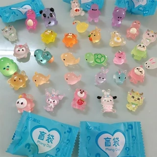กล่องสุ่มสัตว์จิ๋วเรืองแสง 50/100 ตัว ลายการ์ตูนสมจริง คละแบบ พร้อมส่งไว จ่ายปลายทางได้