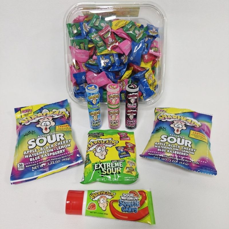 US นําเข้า Candy WARHEADS Bullet ยี่ห้อเปรี้ยว Cube Hard Candy Gummy สเปรย์ Candy เด็ก Candy 7.31.10