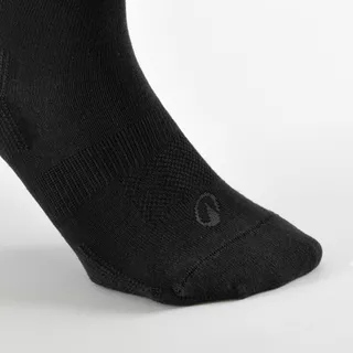 Decathlon High Sports Socks Rs 160 Tri-Pack ถุงเท้าเล่นกีฬาหุ้มข้อสูงสำหรับเด็ก รุ่น Rs 160 แพ็ค 3 คู่