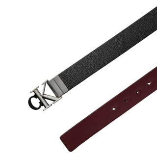 CALVIN KLEIN เข็มขัดผู้ชายหนังแท้ ใส่ได้ 2 ด้าน Monogram Buckle Reversible Belt 35mm รุ่น 4D7019G QCR-สีดำ