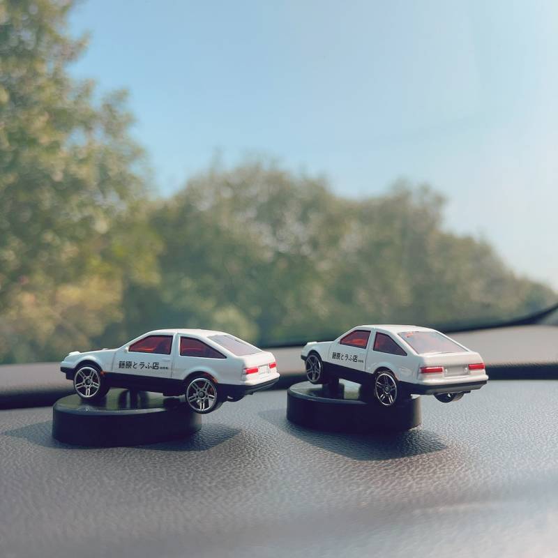 Creative Car Drift AE86 Handsome Decoration Car Dashboard High-End Car Supplies 2NZj