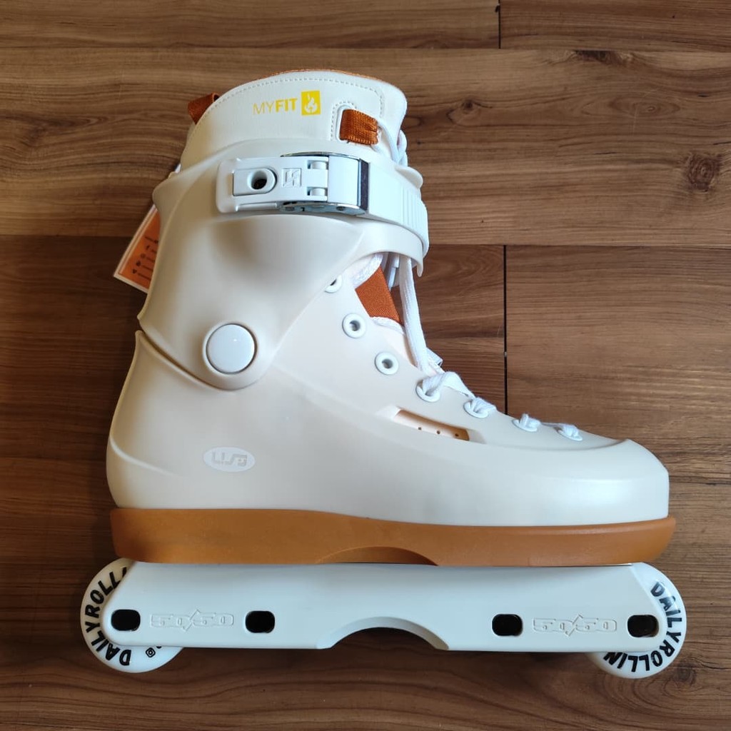 USD - Sway Witzemann Aggressive อินไลน์สเก็ต (ปรับแต่งโดย Mei: EU41-42 / สีดํา 50/50 & Daily Rollin)