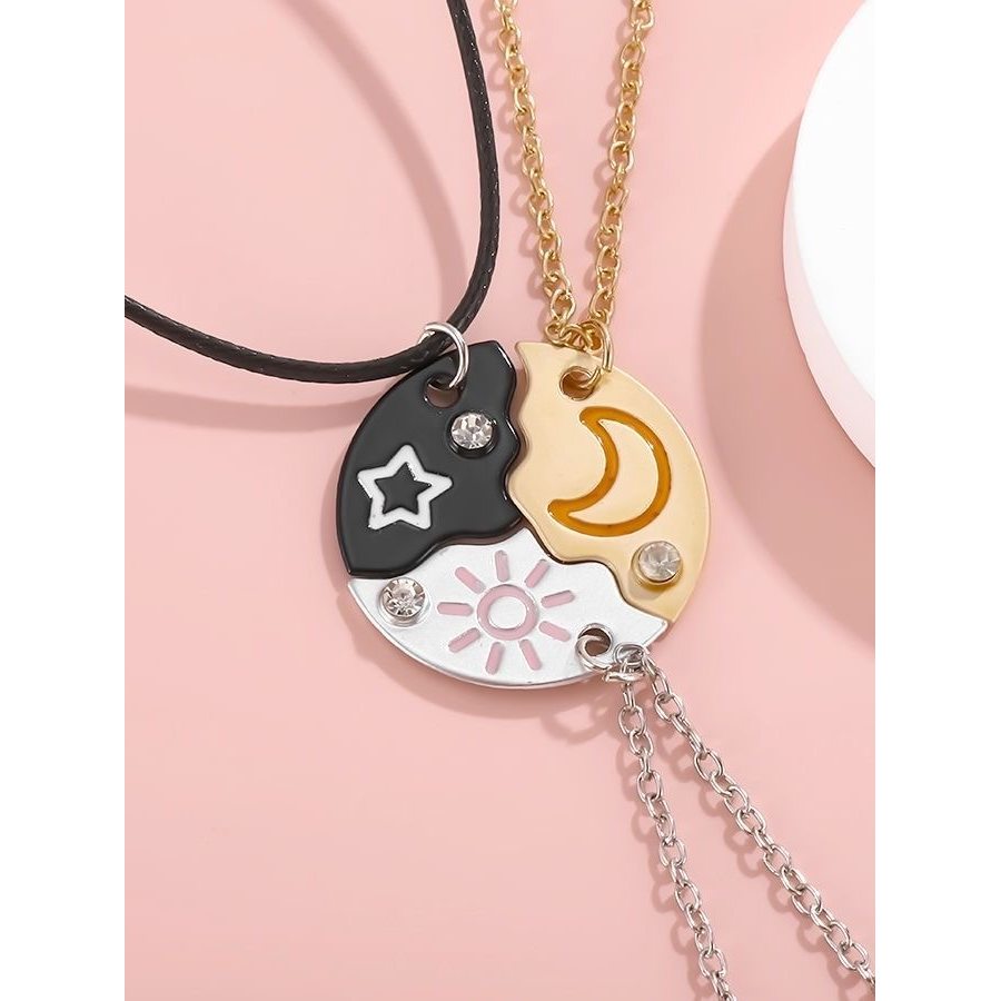จี้สร้อยคอ สร้อยคอยาว น่ารัก Star Moon Sun Friends นักเรียนแฟนสร้อยคอเพชรสามคน All-Match High-value 