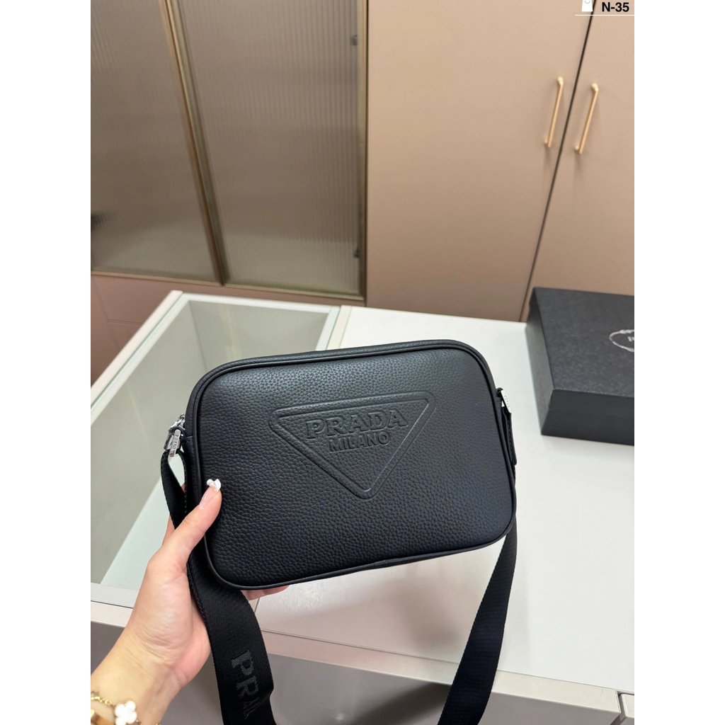 25.12.9 อัปเดต กระเป๋ากล้อง Prada Prada