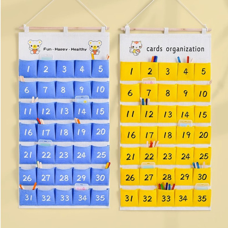 COD ปฏิทินออมเงิน 30 กริด DIY ช่องเสียบธนบัตร แบบผ้า นำไปแขวนได้ วัสดุผ้าใบ ตกแต่งบ้าน ใช้งานง่าย​