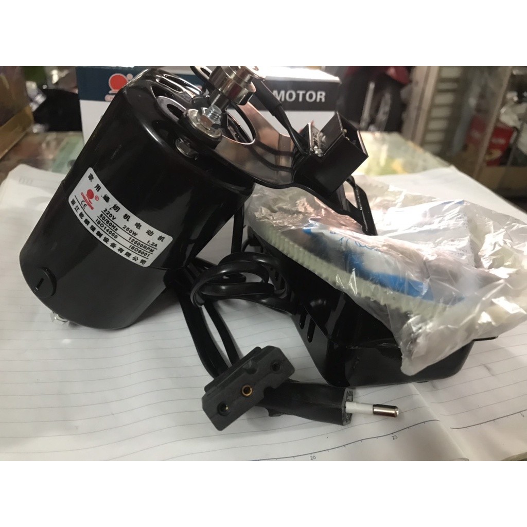 มอเตอร์จักรเย็บผ้าในครัวเรือน 180W - 250W มอเตอร์เครื่องโอเวอร์ล็อค 180W - 250W