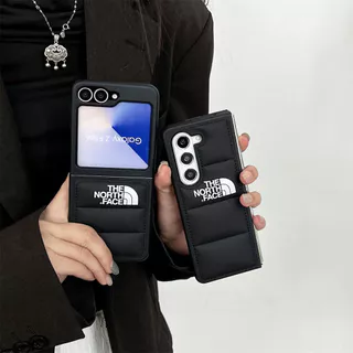 SAMSUNG เคสแจ็คเก็ตขนดาวน์ลาย North Face สําหรับ Galaxy Z Fold7/Fold6/Fold5/4/Flip7/Flip6/Flip5/Flip4 ดีไซน์สร้างสรรค์