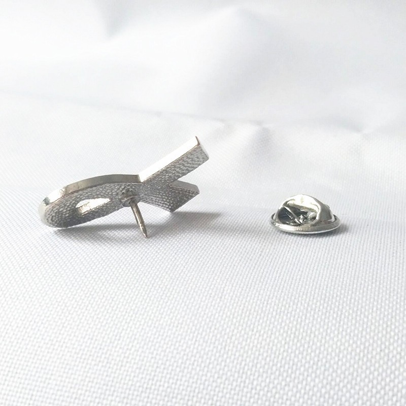 เข็มกลัดริบบิ้นสีดำ ป้ายพินอนุสรณ์ศพ สมเด็จพระนางเจ้าสิริกิติ์ พระบรมราชินีนาถ ชนนีพันปีหลวง รัชนีพระองค์ รุ่น：XZ1 - รูปที่ 7