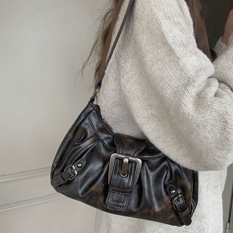 [คลังสินค้าพร้อม] Distressed Y2K Punk Motorcycle Wasteland Style Retro Underarm Bag New French Textu