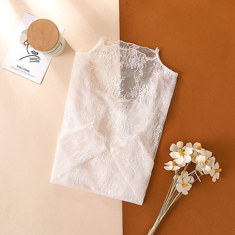 2026 Hollow Lace Bottoming เสื้อผู้หญิงสไตล์บางครึ่งสูงผ้าพันคอด้านใน High-End Top เสื้อผ้าผู้หญิง k