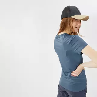 Decathlon Women’S Mountain Walking Short-Sleeved T-Shirt เสื้อยืดแขนสั้นผู้หญิงใส่เดินป่า รุ่น Mh100 - Grey