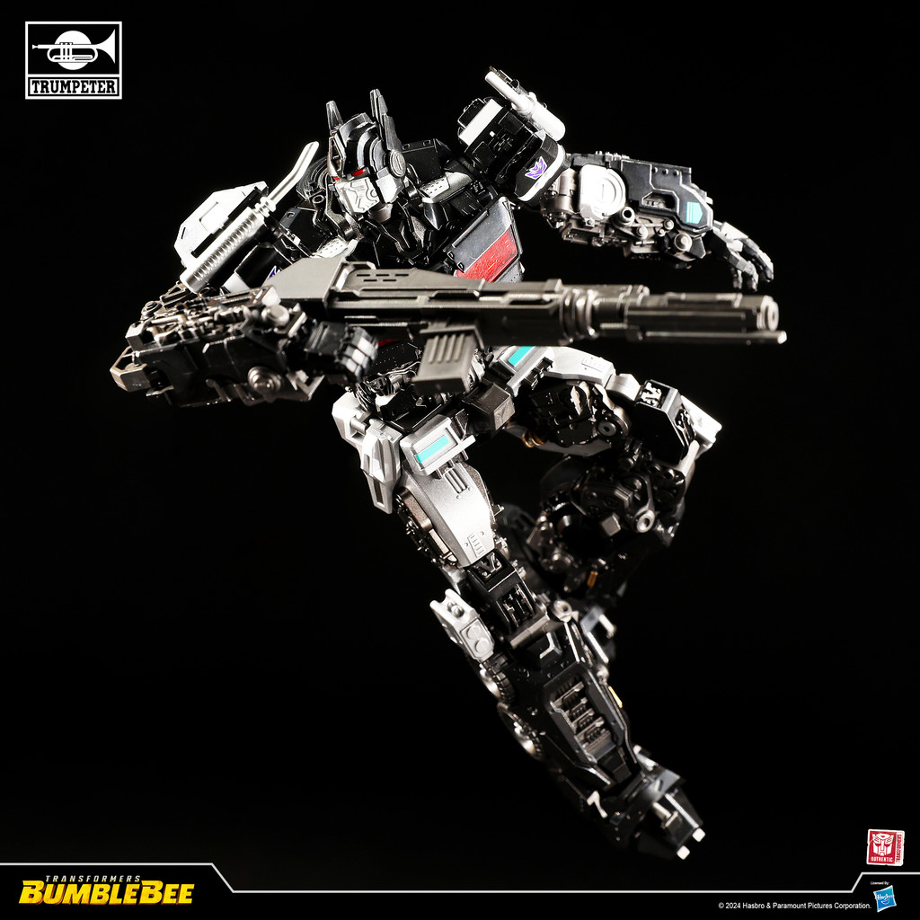Transformers Dark Optimus Prime Limited Edition Heterochromatic Blackening Autobot Lightning Autobot