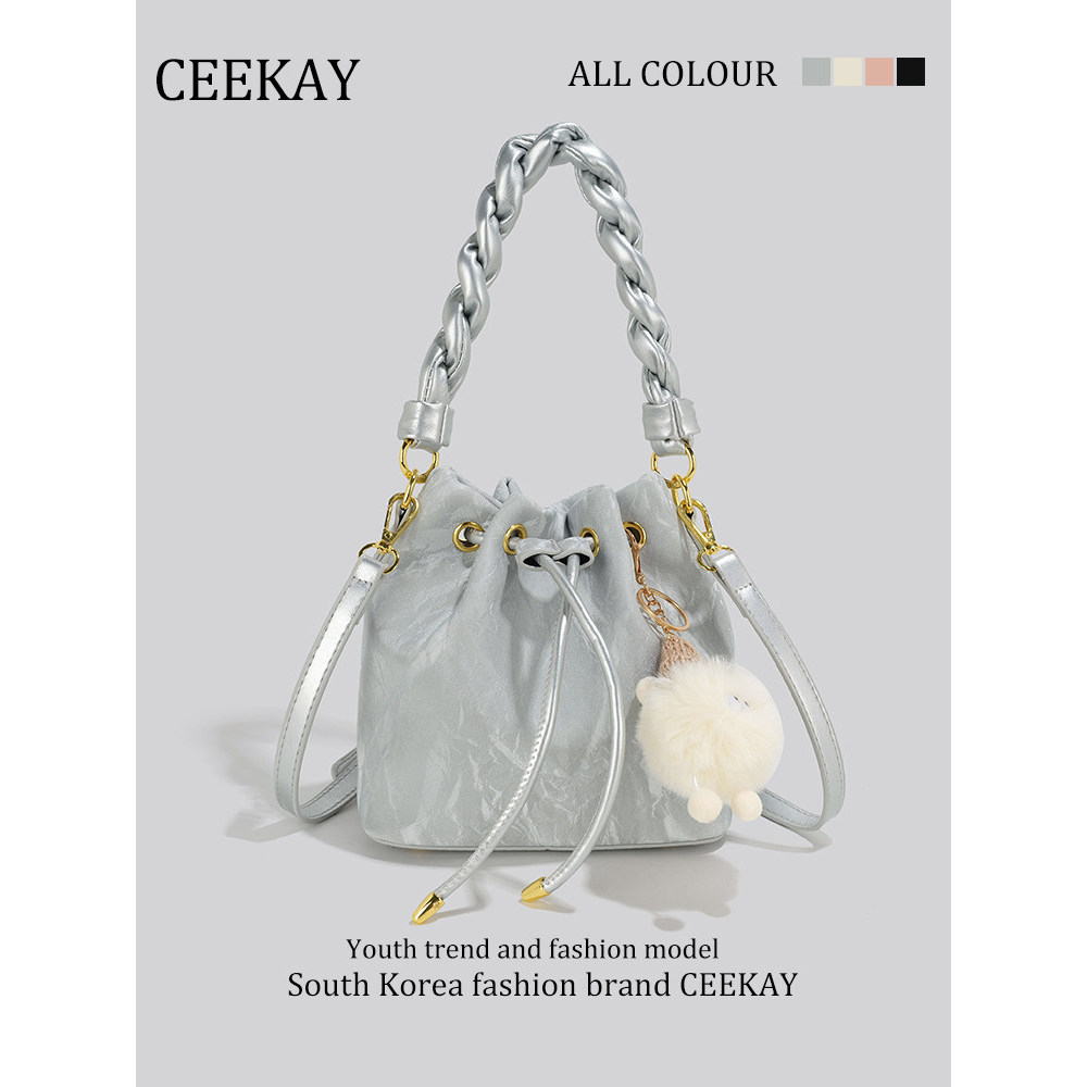 11CEEKAY原创正品 Ra下水桶包高量鱼池小流行包夏新款众包CEEKAY Original ของแท้ Underarm Bucket Bag2220260821