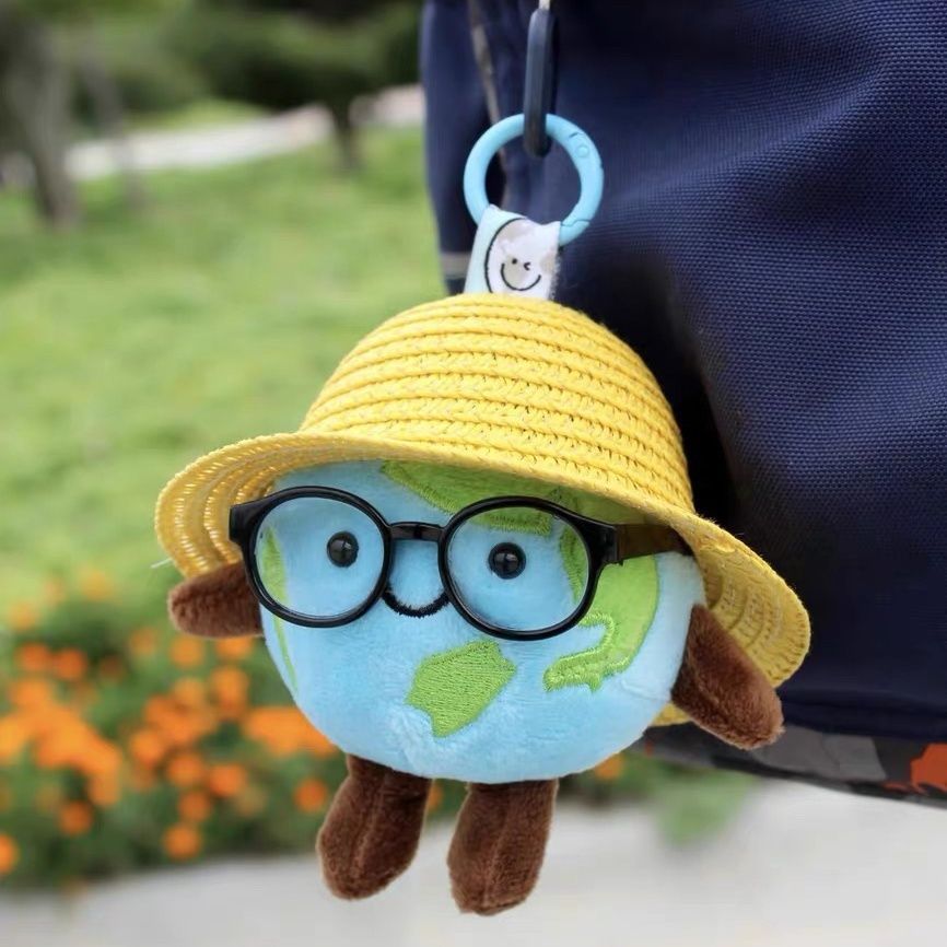 Liu Yuning Little Earth Doll Hanging Cute Exclusive Planet สินค้าตุ๊กตาพวงกุญแจแฟน20251020