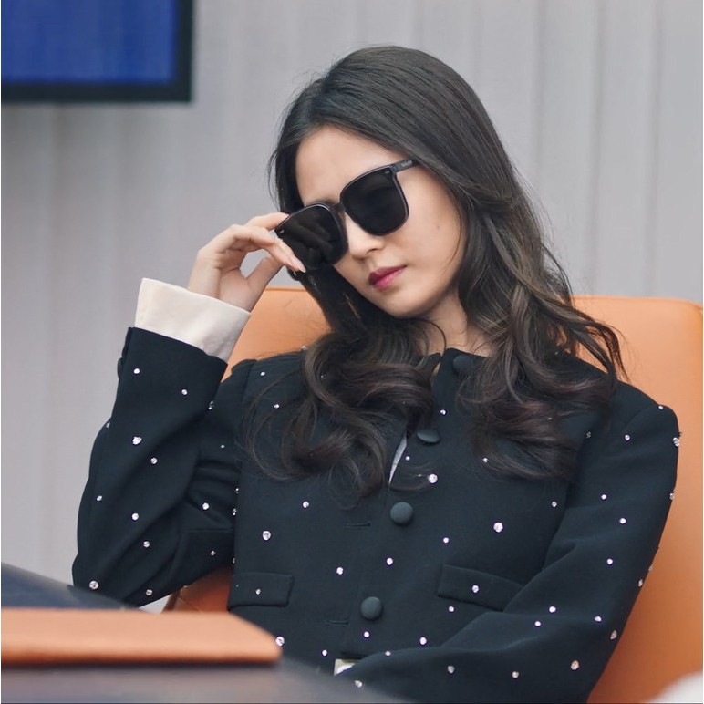 Blazers ทรง Versace สไตล์ Chen Yuqi ฤดูใบไม้ผลิ สีดำ ผูกโบได้