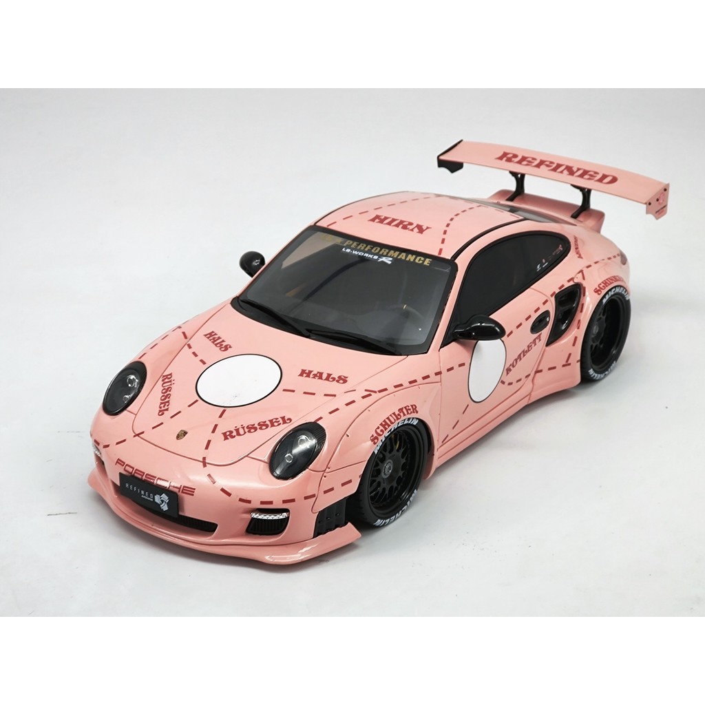 Gt SPIRIT 1/18 Porsche 997 lbwk หมูชมพู 999 cldc020