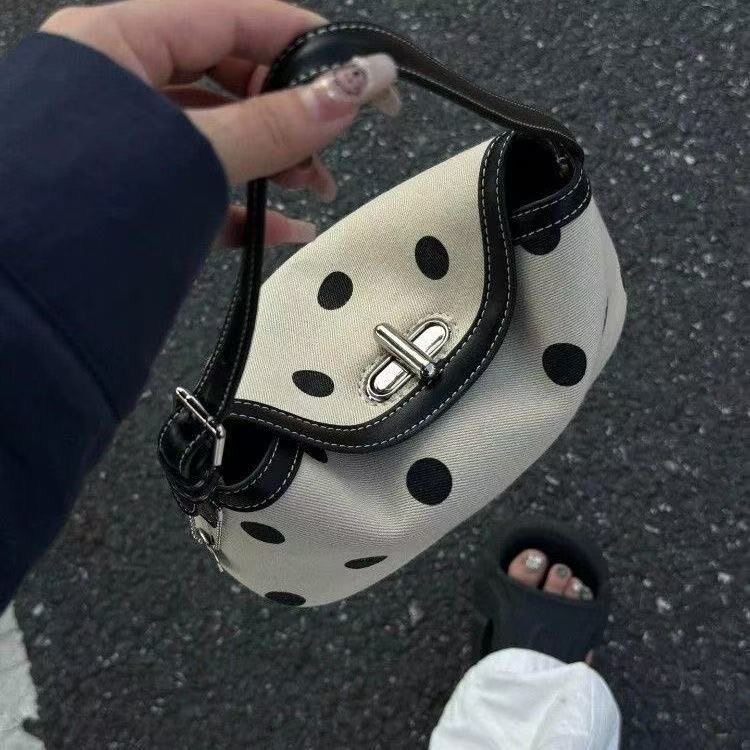 2026 ฤดูร้อน Polka Dot Crossbody กระเป๋าหญิงอเนกประสงค์ Commuting Niche Casual ผู้หญิงไหล่กระเป๋าหญิง Casual กระเป๋า