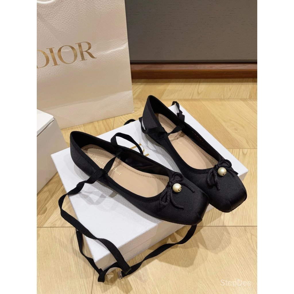 [คุณภาพดีที่สุด] Pearl Laced-Up Dance Shoes Ballet 4.5cm Flat Shoes Black Nude Womens Shoes Light Lu
