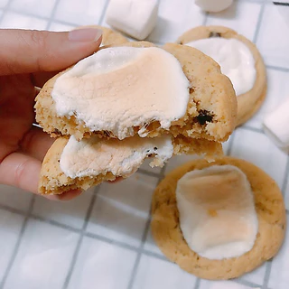 ซอฟคุกกี้นิ่มหน้ามาชเมลโล่ ยืดๆ อร่อย หอมมากๆ