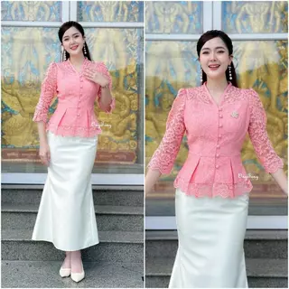 เสื้อรุ่น-Tulip ลูกไม้ดีไซน์ แขนสามส่วนจีบ กระดุมหน้าแกะได้ อัดกาว เสื้อใส่ทำบุญ เสื้อออกงาน OngTong