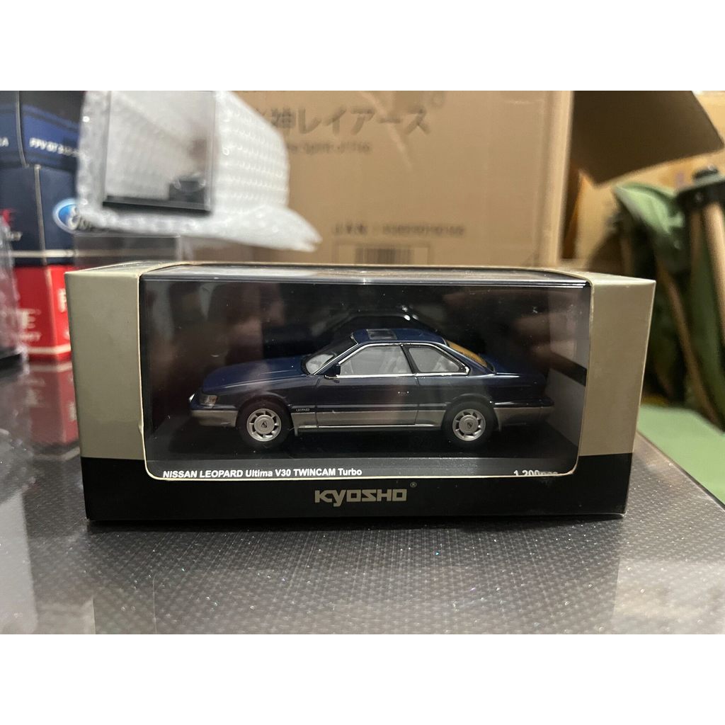 Kyosho Kyosho 1/43 Cheetah Ultima V30