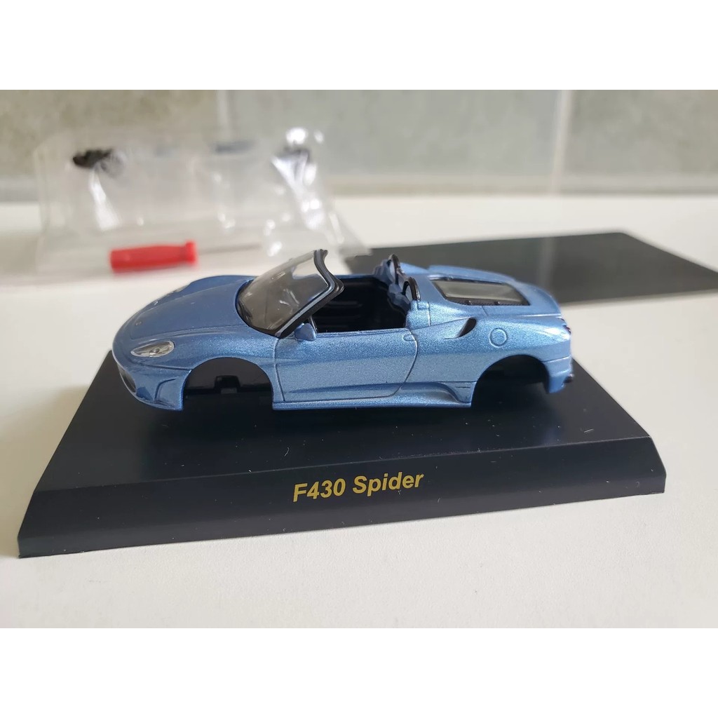 Jingshang 1/64 KYOSHO Ferrari Ferrari Ferrari F430 Spider Ice Blue Ferrari No. 5 ชุดประกอบเกือบสารี 