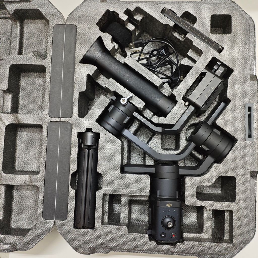 มือสอง DJI DJI DJI Ruying S Ronin-S SLR กล้องสามมิติ Stabilizer Handheld Gimbal S