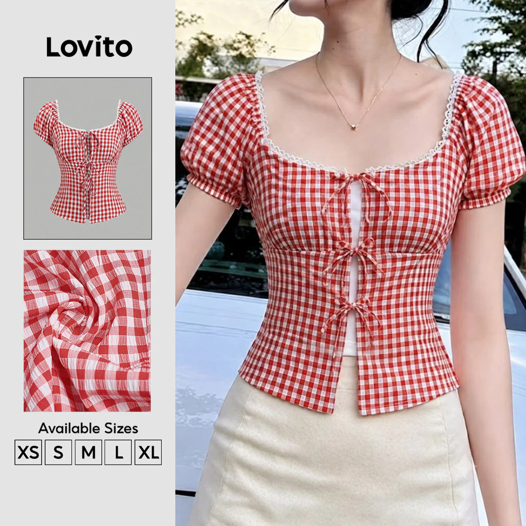 Lovito เสื้อเบลาส์ลําลองลูกไม้สีแดงขาวสําหรับฤดูใบไม้ผลิ/ฤดูร้อนของผู้หญิง L189ED900