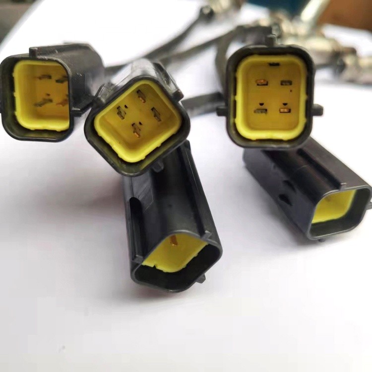 พรีเมี่ยมพรีเมี่ยมคุณภาพ Lambda Oxygen Sensor O2 Sensor สําหรับ Nissan Qashqai มีนาคม 22690-En21A 22