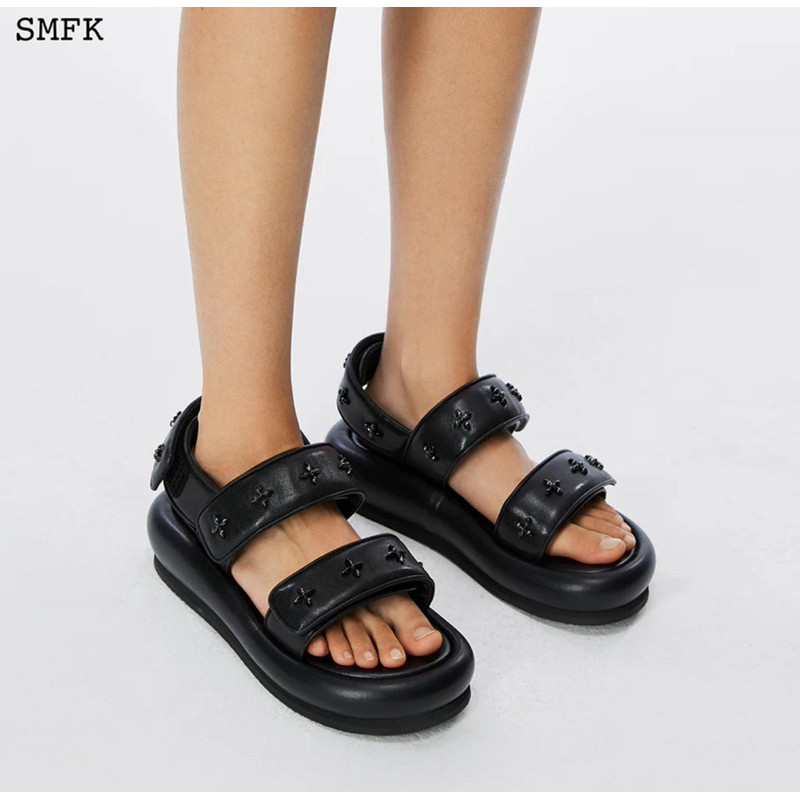 รองเท้าแตะ.SMFK Midnight Garden คุณภาพเยี่ยม